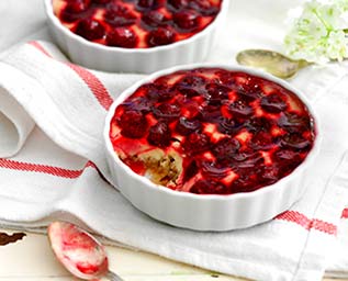 Cheesecake med hallonfyllning