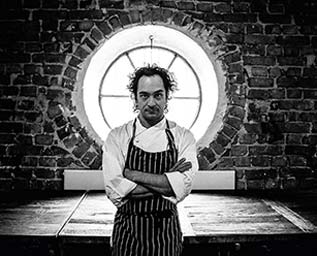 Markus Aujalay förgyller tillvaron