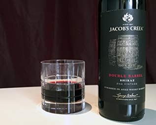 Rödvin på skotska whiskyfat