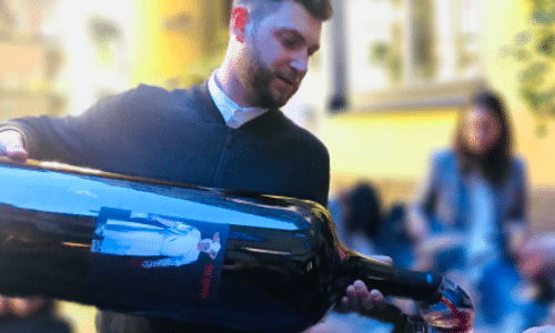 Här är Systembolagets största flaska