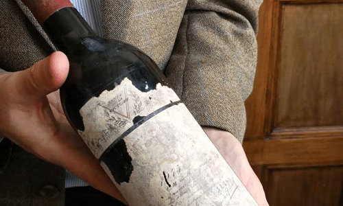 Passa på: nu säljs världens bästa rödvin