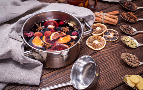 Gör egen glögg till jul – 3 goda recept